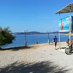 With Parking Space - 21550 Zadar